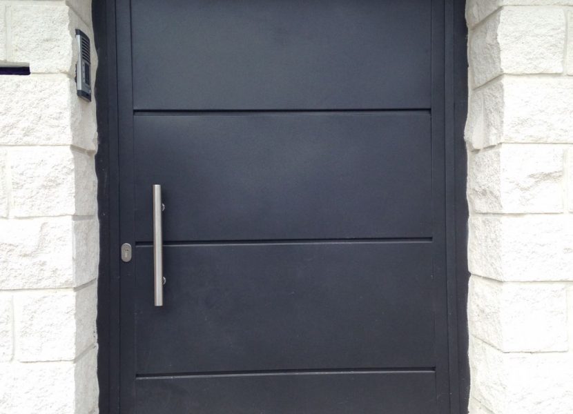 Puerta acceso a parcela-Metaldone